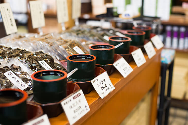 川上商店佐飯的「佃煮」｜有馬溫泉景點溫泉商店街川上商店 有馬溫泉一泊二食行程 有馬溫泉必去景點懶人包