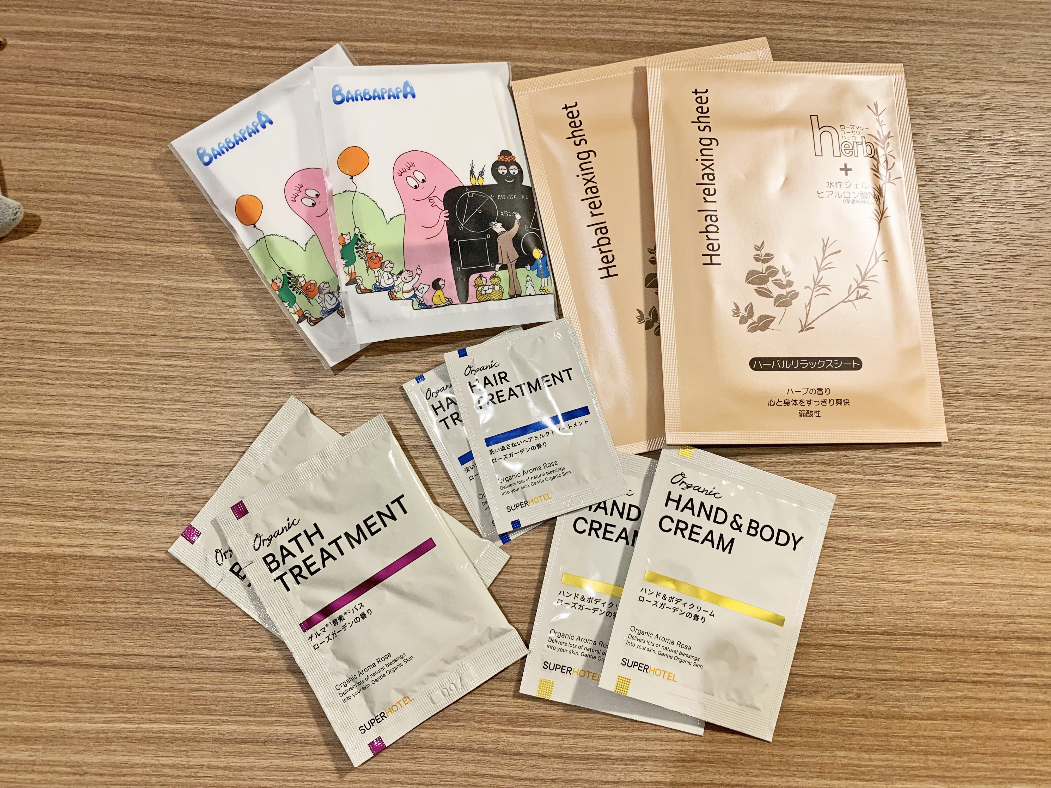 前台備品｜難波日本橋超級酒店（Super Hotel Namba Nipponbashi）大阪新酒店 大阪酒店 大阪飯店 大阪住宿 難波町酒店 難波飯店 難波住宿 日本橋酒店 日本橋飯店 日本橋住宿 交通方便 免費早餐