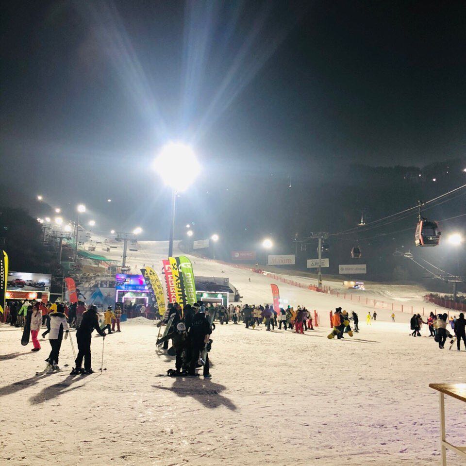 藍色大海的傳說 夜間滑雪 汗蒸幕 洪川大明維爾瓦第滑雪村 水上樂園 洪川大明滑雪場 江原道 首爾 洪川大明滑雪場 溫泉 洪川大明滑雪場 vivaldi park ski world vivaldi park resort vivaldi park 滑雪 vivaldi park ski resort 洪川大明維瓦爾第滑雪場 洪川大明維瓦爾第滑雪場 Vivaldi Park 비발디파크 스키월드 韓國滑雪季節 韓國滑雪推薦 韓國滑雪團比較 韓國滑雪 比較 韓國滑雪季 韓國滑雪團2019 韓國滑雪 韓國 滑雪 韓國 首爾滑雪 首爾 滑雪 韓國滑雪場 韓國滑雪團 韓國 滑雪 價錢 首爾滑雪場 釜山滑雪 釜山滑雪場 釜山 滑雪 釜山滑雪團 釜山滑雪團2019 首爾滑雪團 首爾滑雪團2019 韓國滑雪自由行 韓國滑雪渡假村 學滑雪